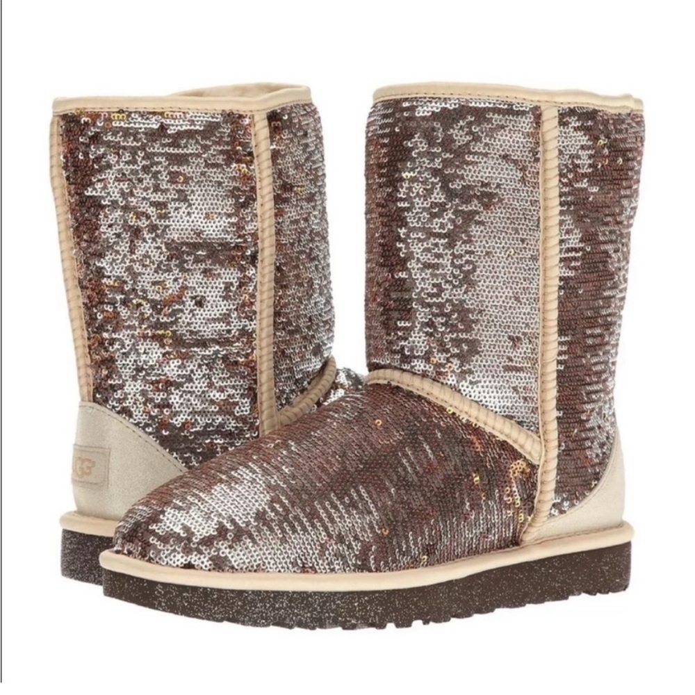 UGG Classic Short Boots Gold Sequins Sz 6